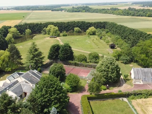 Vente Maison 8 pièces 400 m2 Chaingy