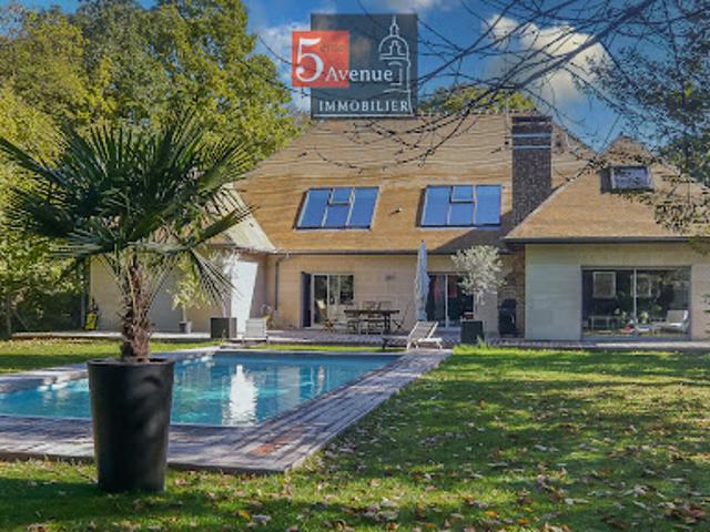 Vente Maison 8 pièces 400 m2 Lamorlaye