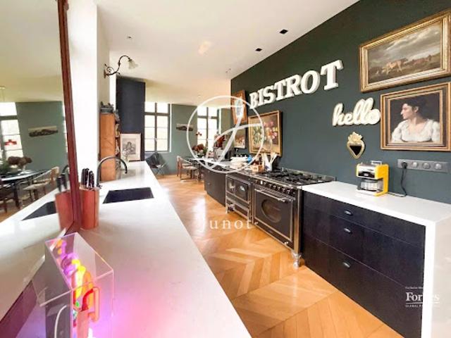 Vente Maison 8 pièces 450 m2 Bouvignies