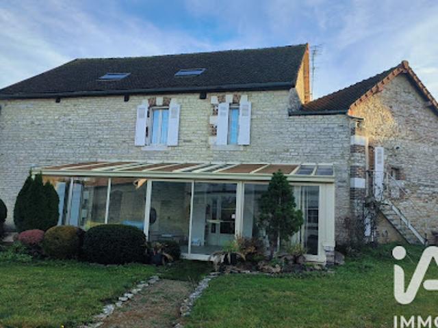 Vente Maison 8 pièces 470 m2 Jully sur Sarce