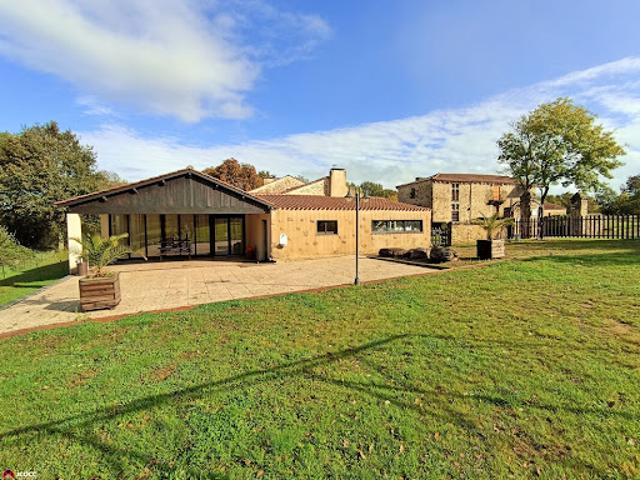 Vente Maison 8 pièces 530 m2 Rives de l'Yon