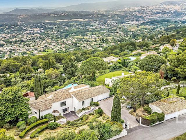 Vente Maison 8 pièces 587.74 m2 Mougins