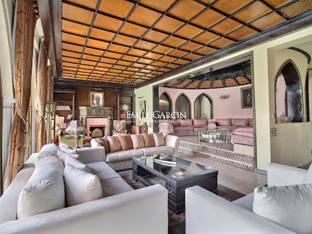Vente Maison 8 pièces 650 m2 Mont de Marsan