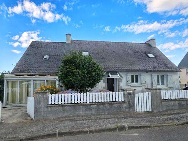 Vente Maison 8 pièces 92 m2 Pleyben