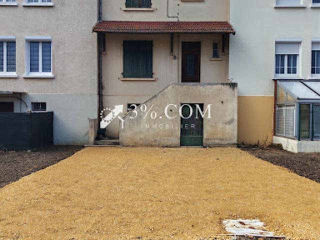Vente Maison 8 pièces 94.2 m2 Beaumont Saint Cyr