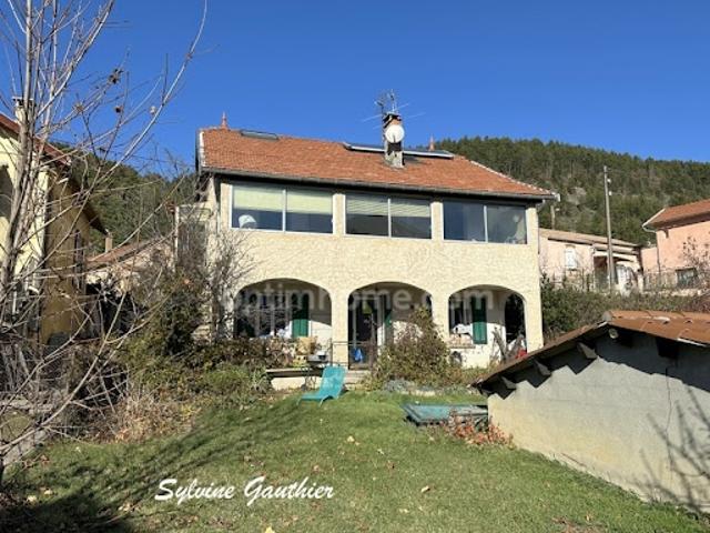 Vente Maison 8 pièces 95 m2 Veynes