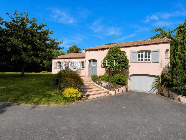 Vente maison 8 pièces Coëx 85