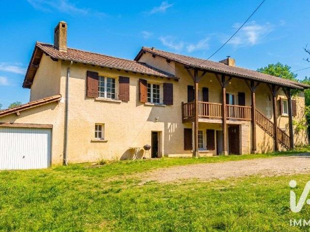 Vente maison 8 pièces Cornille 24