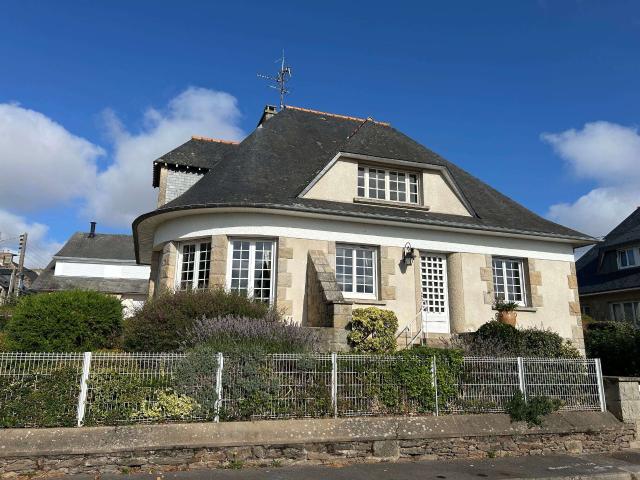 Vente maison 8 pièces Cancale 35