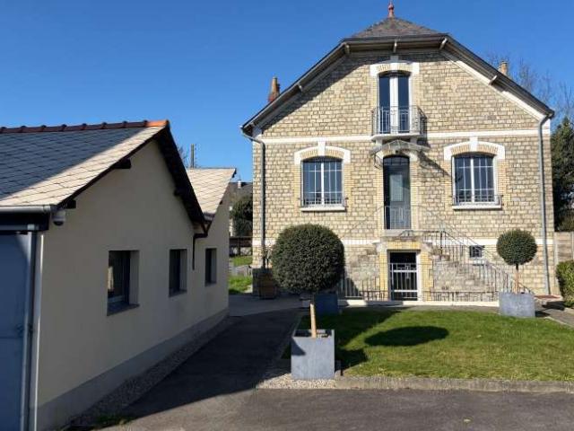 Vente maison 8 pièces Cesson Sévigné 35