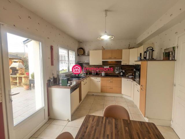 Vente maison 8 pièces Changé 72