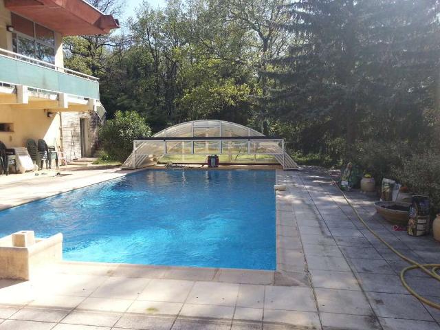 Vente maison 8 pièces Châteauneuf du Rhône 26
