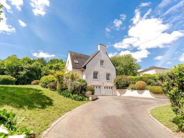 Vente maison 8 pièces Châteaulin 29