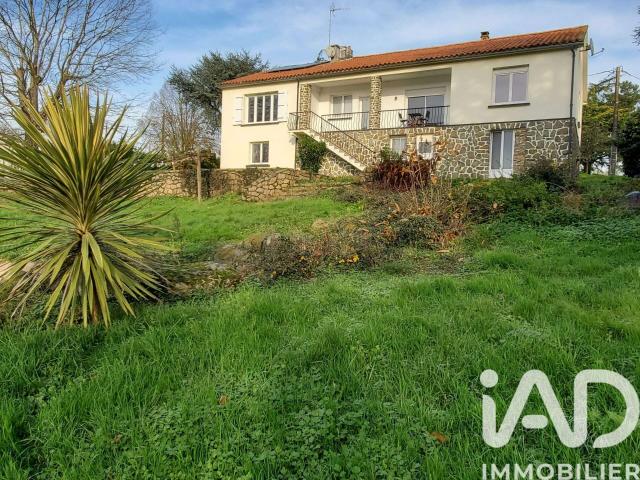 Vente maison 7 pièces Cheffois 85