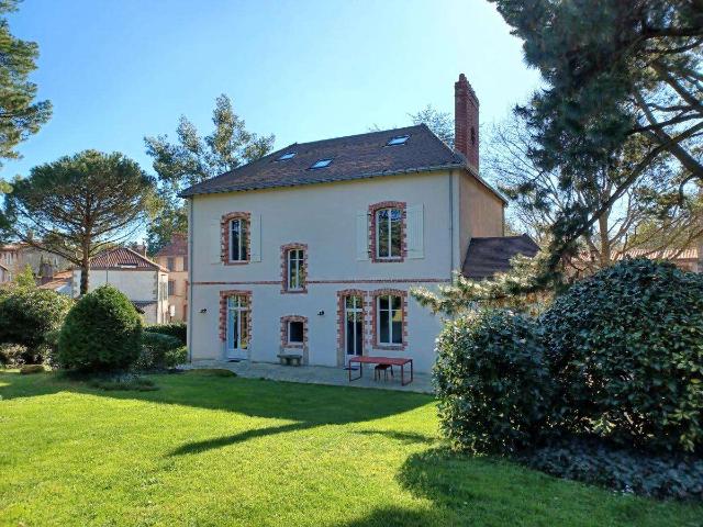 Vente maison 8 pièces Clisson 44