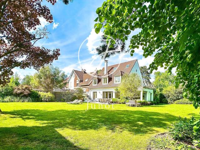 Vente maison 8 pièces Croix 59