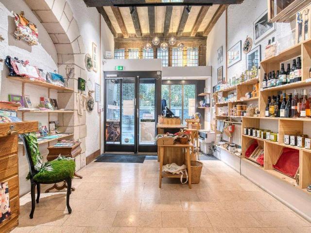 Vente maison 8 pièces Angers Centre 49