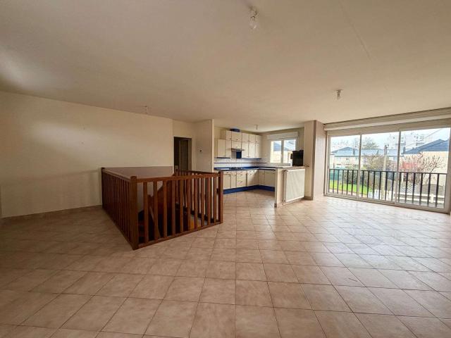 Vente maison 8 pièces Angers Centre 49