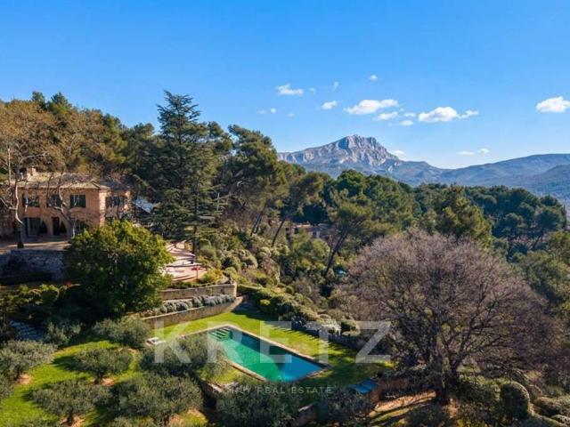 Vente maison 8 pièces Aix en Provence 13