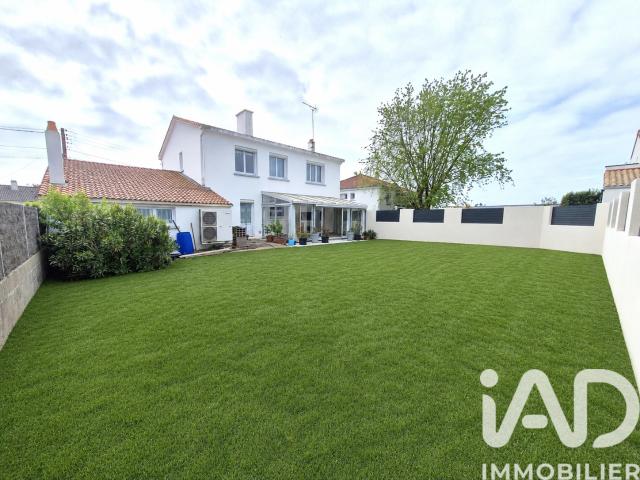 Vente maison 8 pièces Aizenay 85
