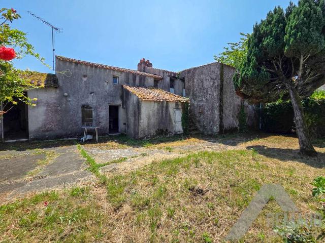 Vente maison 8 pièces Aizenay 85