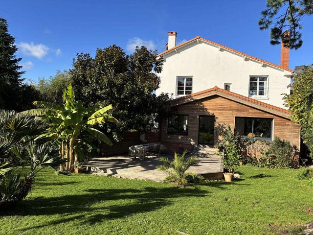 Vente maison 8 pièces Aizenay 85