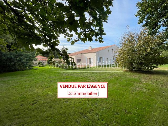 Vente maison 8 pièces Bouaye 44