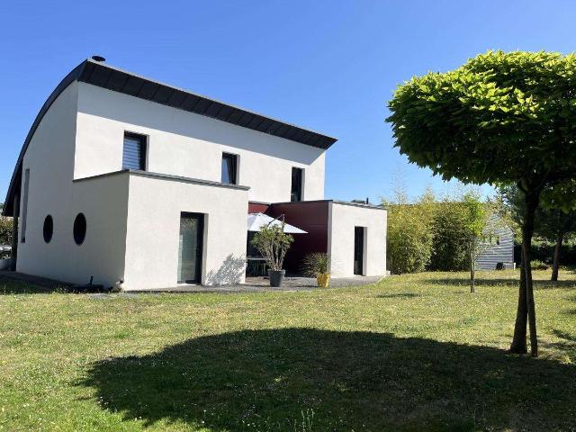 Vente maison 8 pièces Bonchamp lès Laval 53