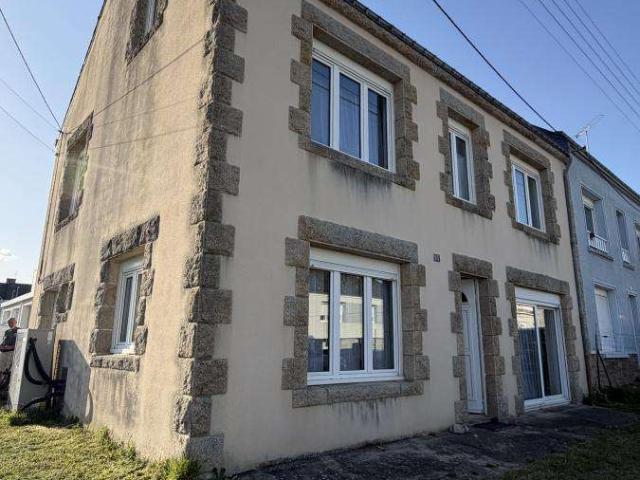 Vente maison 8 pièces Baud 56