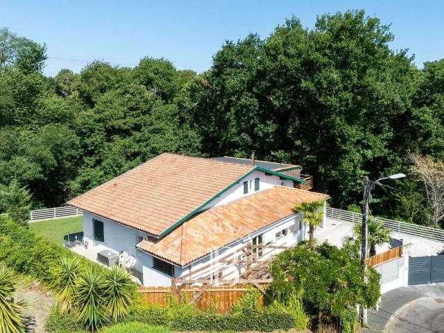 Vente maison 8 pièces Bayonne 64
