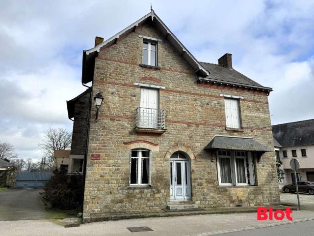 Vente maison 8 pièces Bais 35
