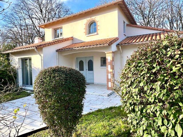 Vente maison 8 pièces Basse Goulaine 44