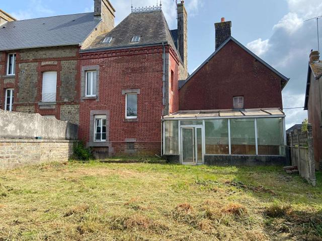 Vente maison 8 pièces Bellou en Houlme 61
