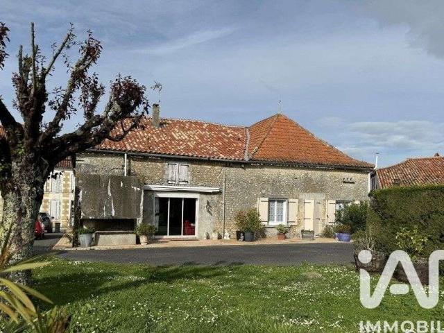 Vente maison 8 pièces Berneuil 16