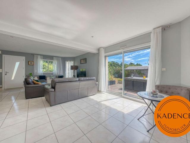 Vente maison 8 pièces Bruz 35