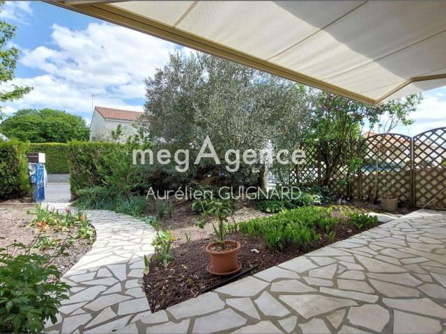 Vente maison 8 pièces Bressuire 79