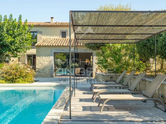 Vente maison 8 pièces Gordes 84