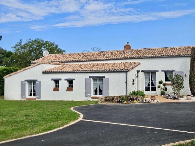 Vente maison 8 pièces Gétigné 44