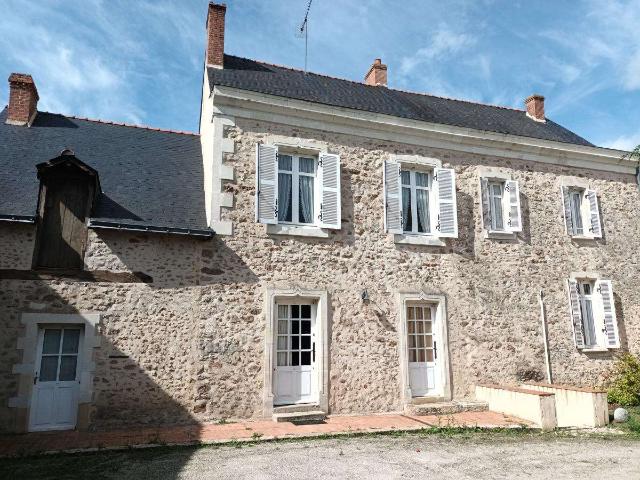 Vente maison 8 pièces Daumeray 49