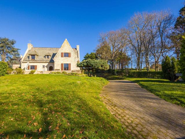 Vente maison 8 pièces Dinard 35
