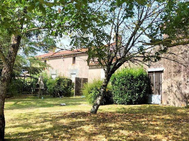Vente maison 8 pièces Essarts en Bocage 85