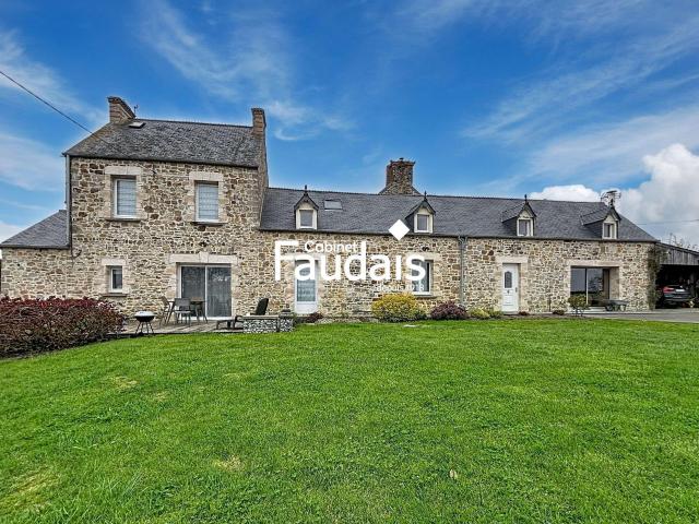 Vente maison 8 pièces Fierville les Mines 50