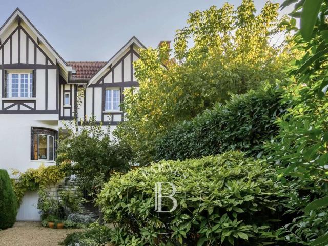 Vente maison 8 pièces Joinville le Pont 94