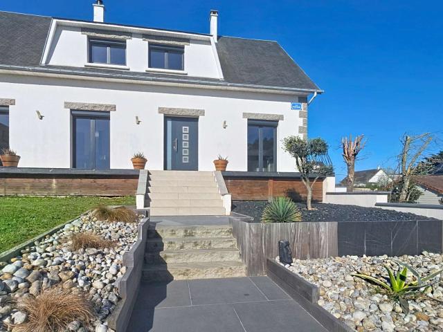 Vente maison 8 pièces Jullouville 50