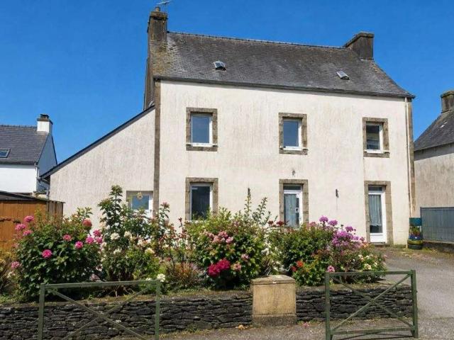 Vente maison 8 pièces Laz 29