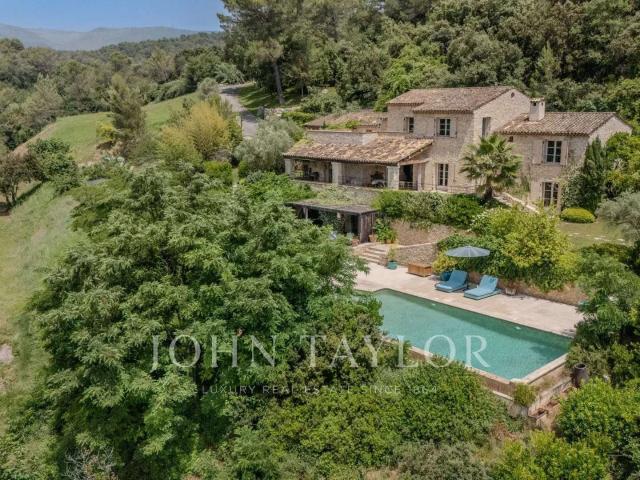 Vente maison 8 pièces La Colle sur Loup 06