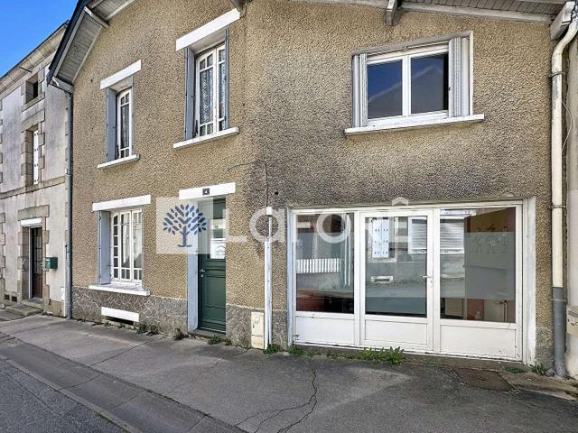 Vente maison 8 pièces La Chapelle Saint Laurent 79