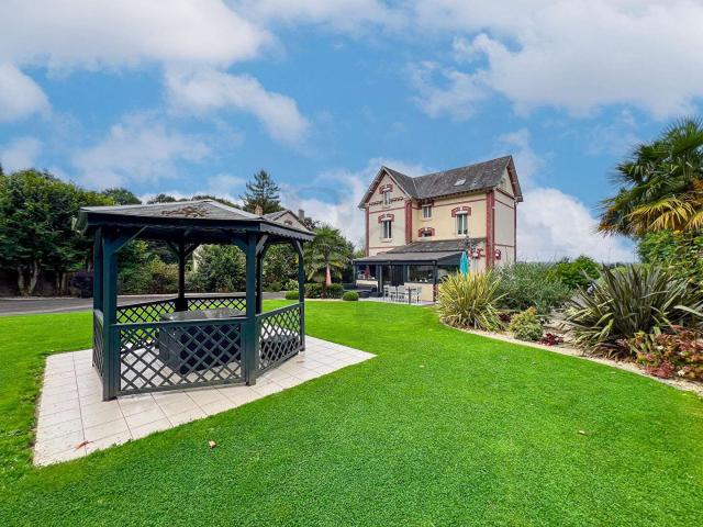 Vente maison 8 pièces La Ferrière aux Étangs 61
