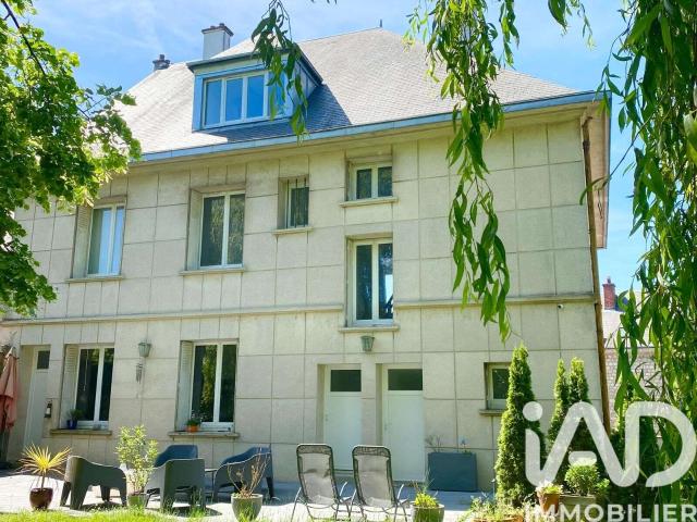 Vente maison 8 pièces La Loupe 28