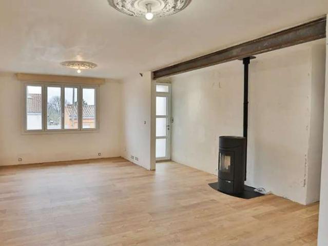 Vente maison 8 pièces La Roche sur Yon 85